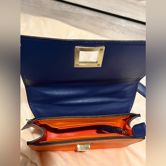 Ted Lapidus Bag Blue and Orange with gold locker in a front - Picture 3 of 5